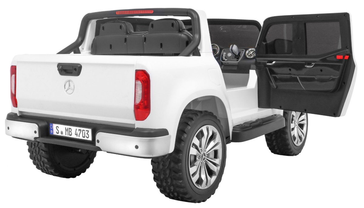 Elektrické autíčko Mercedes-Benz X-Class MP4 4x4 bílé - Obrázek 2