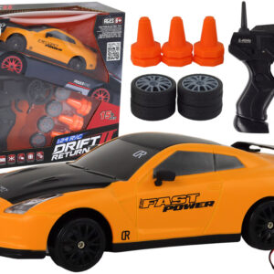 Sportovní autíčko na dálkové ovládání R/C 1:24 žluté s vyměnitelnými koly