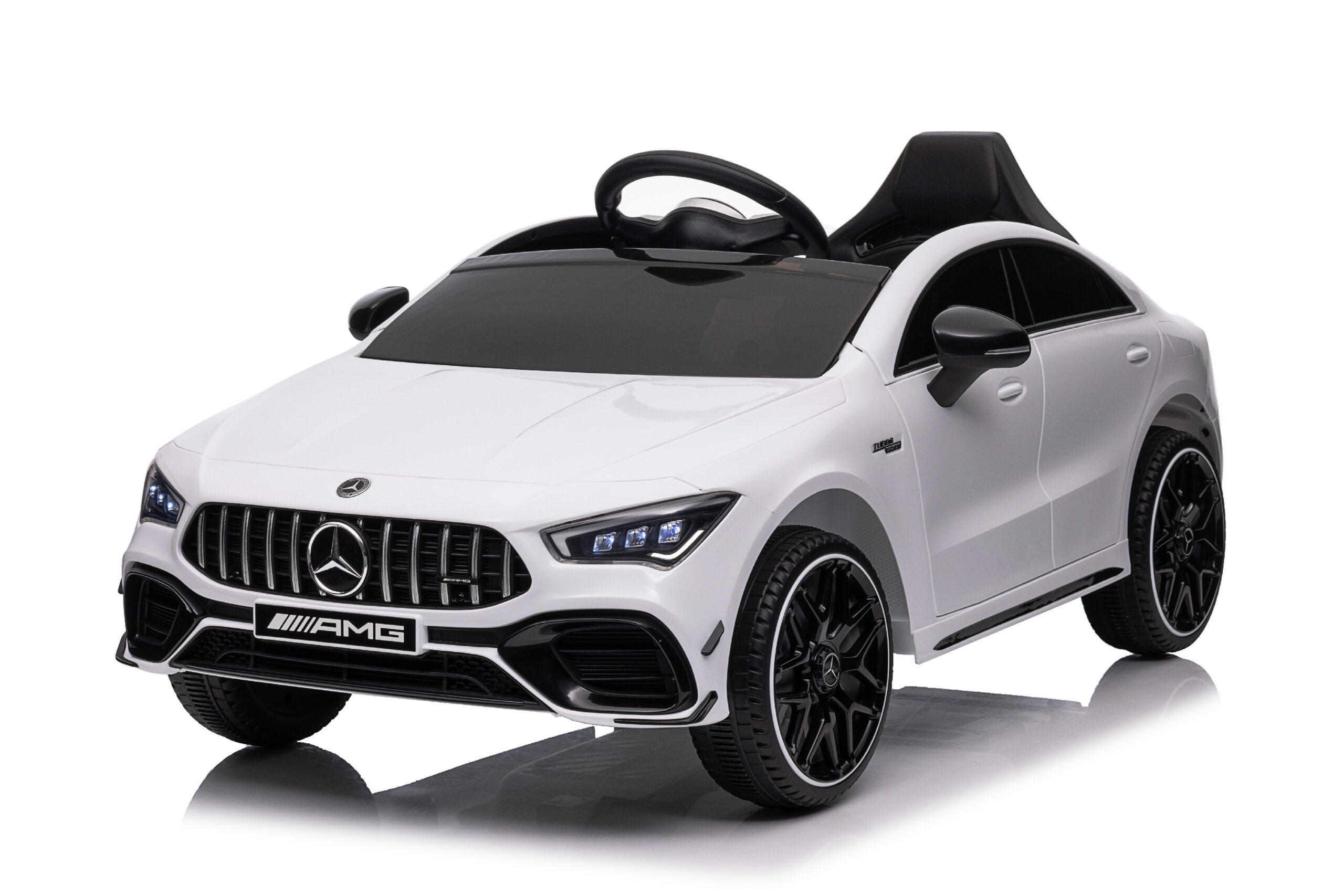 Mamido Elektrické autíčko Mercedes CLA 45S AMG 4x4 bílé