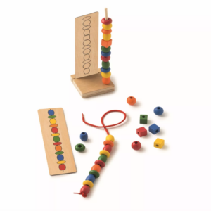 Toys for Life Toys for life - Navlékání korálků podle předloh