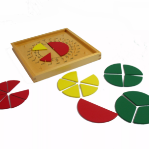 Moyo Montessori Moyo Montessori Geometrická tabulka