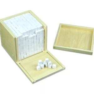 Moyo Montessori Moyo Montessori Krabička ve tvaru krychle s tisíci krychličkami (1x1x1cm)