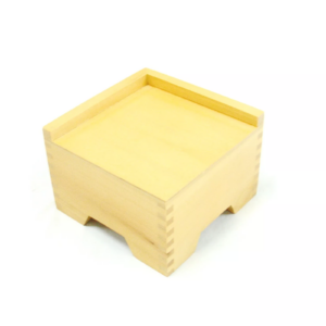 Moyo Montessori Moyo Montessori Podstavec pod růžovou věž