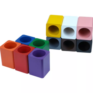 Moyo Montessori Moyo Montessori Sada 11 barevných nádobek na pastelky